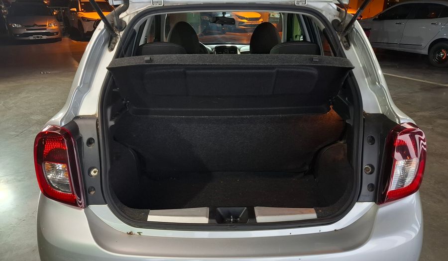 Nissan March 1.6 ADVANCE Hatchback 2017