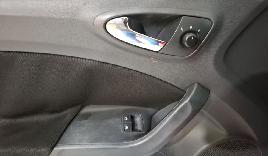Seat Ibiza 1.4 FR DSG 2 PTAS Hatchback 2013