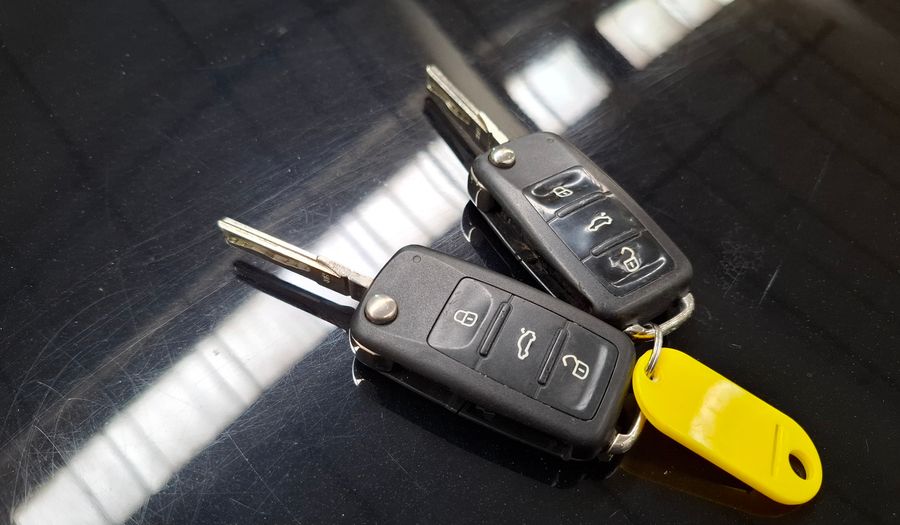 Volkswagen Polo 1.6 COMFORTLINE Sedan 2016