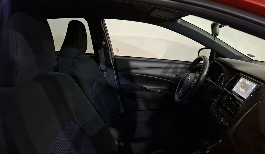 Toyota Yaris 1.5 BASE CVT Hatchback 2023