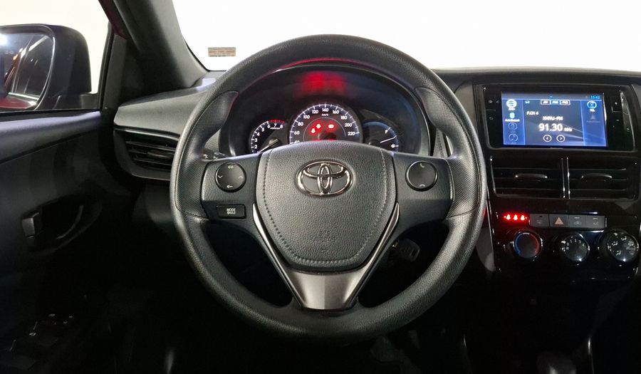Toyota Yaris 1.5 BASE CVT Hatchback 2023