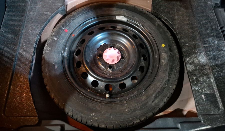 Toyota Yaris 1.5 BASE CVT Hatchback 2023