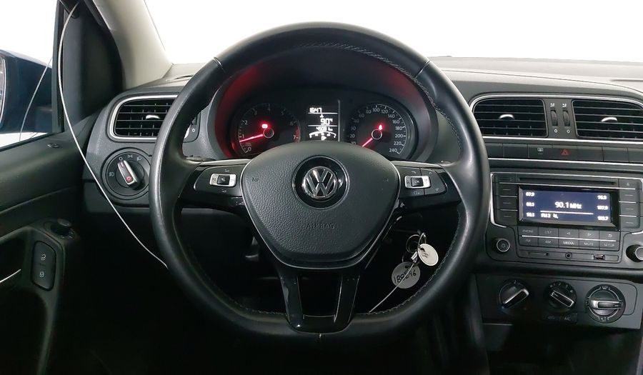 Volkswagen Polo 1.6 STD. Hatchback 2018