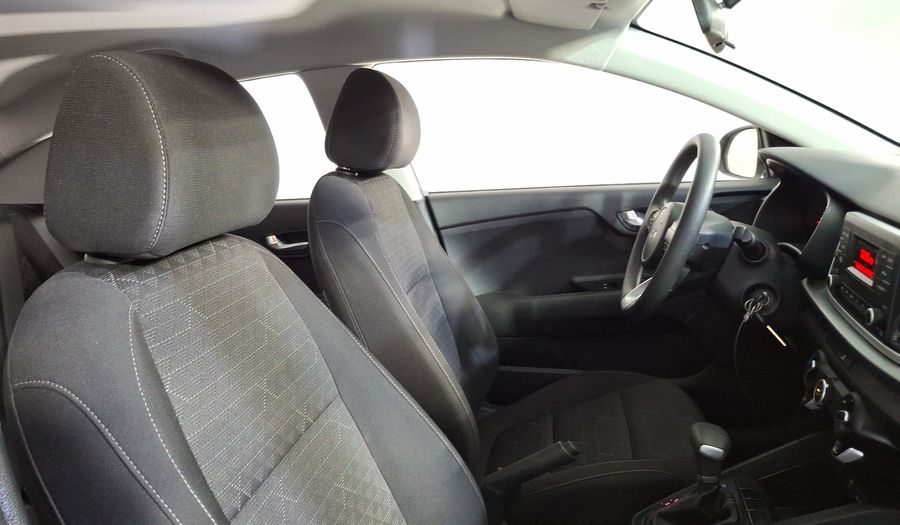 Kia Rio 1.6 L AUTO Sedan 2023