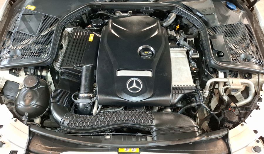 Mercedes Benz Clase C 2.0 250 CGI SPORT AT Sedan 2016