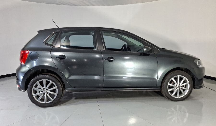 Volkswagen Polo 1.6 COMFORTLINE PLUS AUTO Hatchback 2021