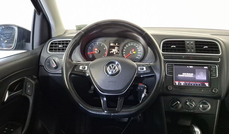 Volkswagen Polo 1.6 COMFORTLINE PLUS AUTO Hatchback 2021