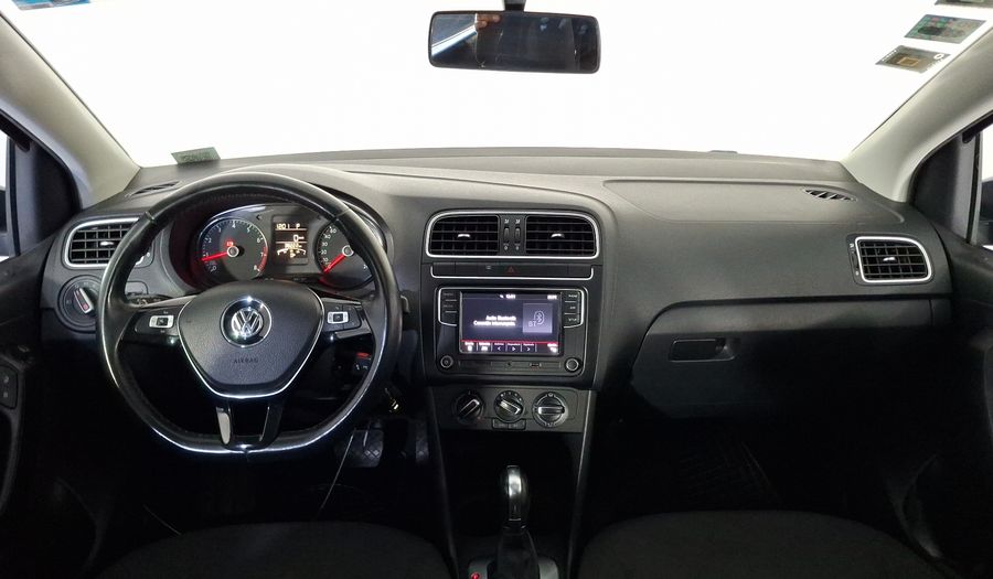 Volkswagen Polo 1.6 COMFORTLINE PLUS AUTO Hatchback 2021