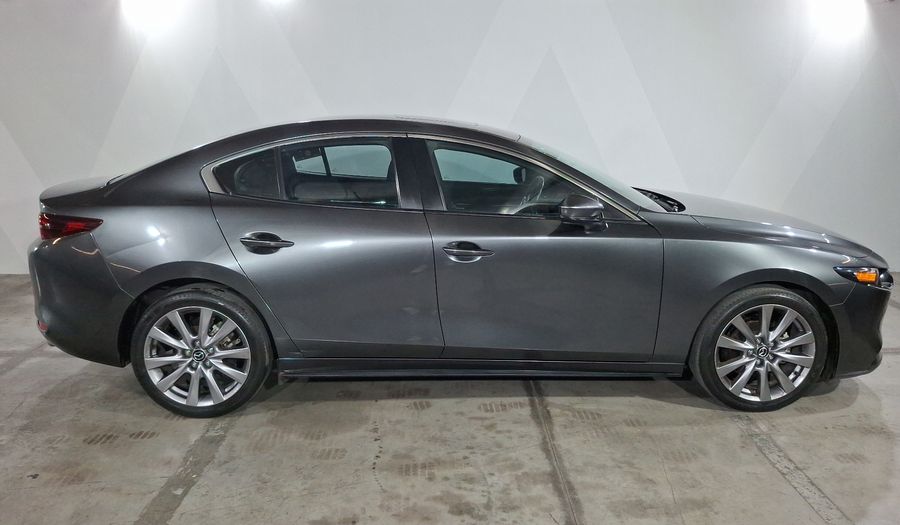 Mazda 3 2.5 I SPORT AUTO Sedan 2021