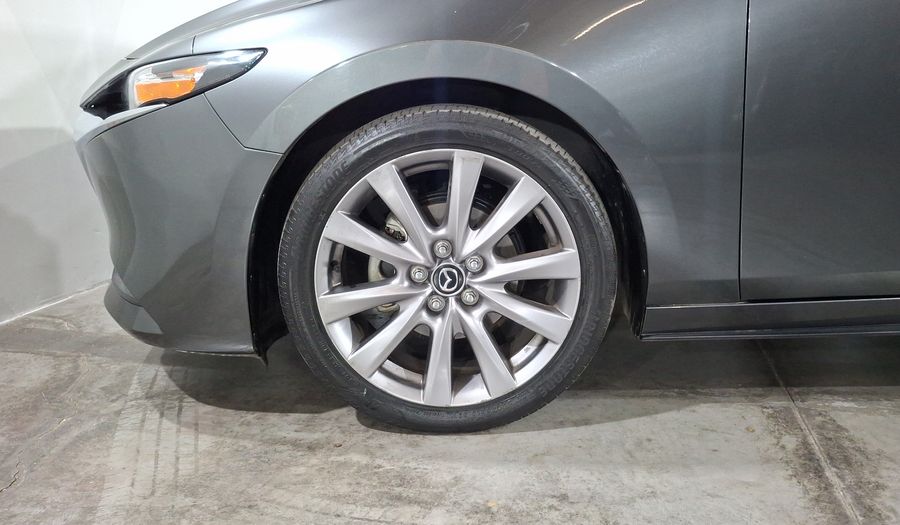 Mazda 3 2.5 I SPORT AUTO Sedan 2021