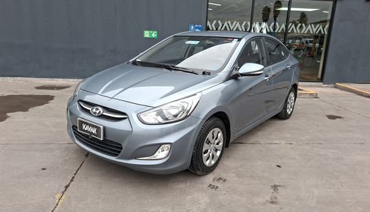 Hyundai • Accent