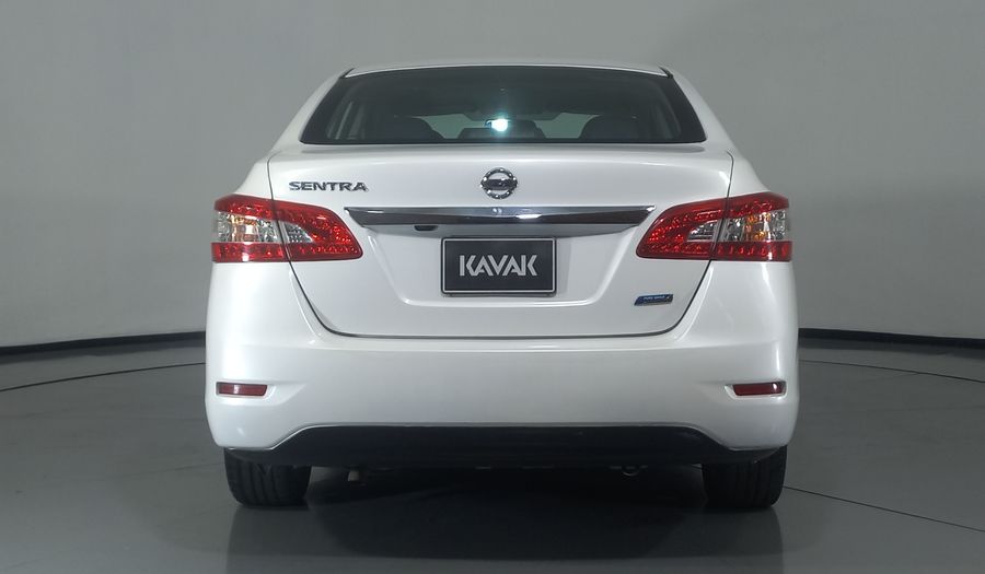 Nissan Sentra 1.8 EXCLUSIVE NAVI CVT Sedan 2015