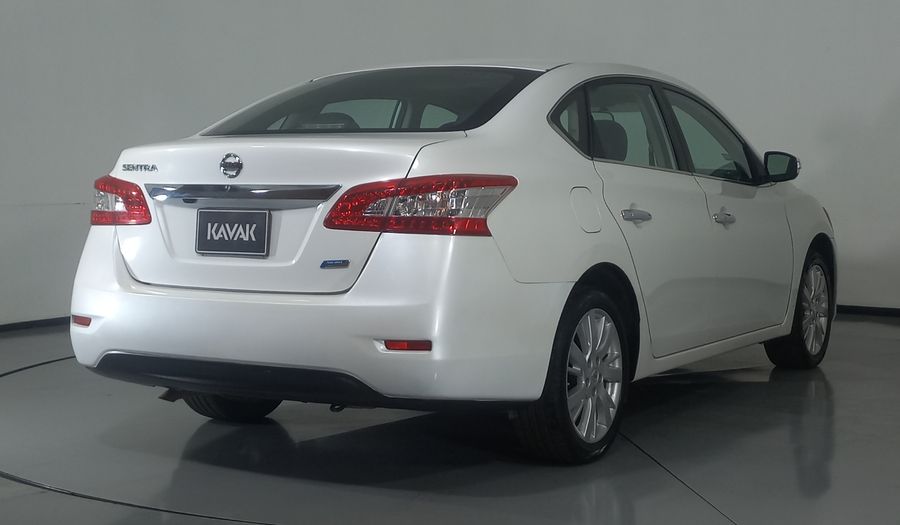 Nissan Sentra 1.8 EXCLUSIVE NAVI CVT Sedan 2015