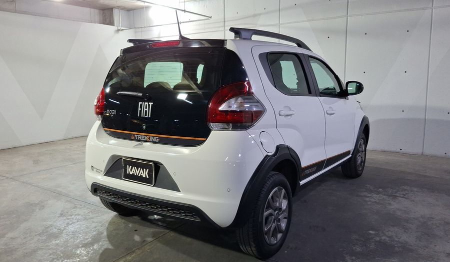 Fiat Mobi 1.0 TREKKING Hatchback 2023
