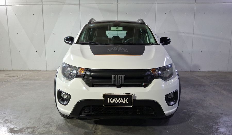 Fiat Mobi 1.0 TREKKING Hatchback 2023