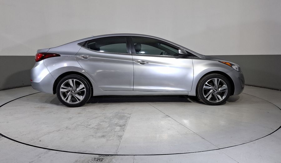 Hyundai Elantra 1.8 LIMITED TECH NAVI AT Sedan 2015