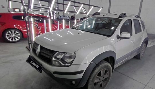 Renault • Duster