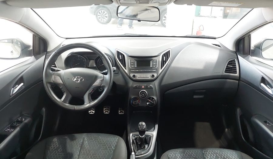 Hyundai Hb20x 1.6 X STYLE Hatchback 2017
