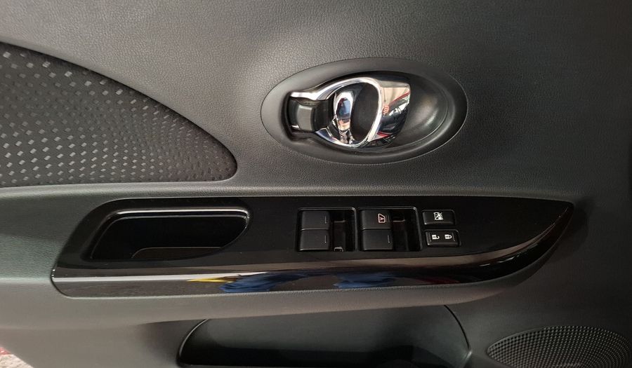 Nissan March 1.6 ADVANCE AUTO Hatchback 2021