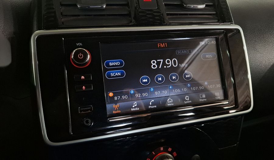 Nissan March 1.6 ADVANCE AUTO Hatchback 2021