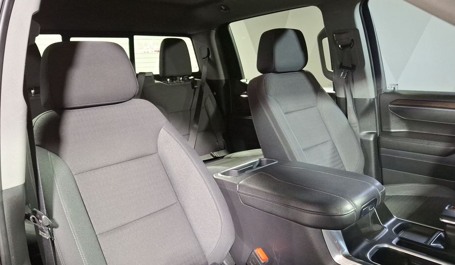 Chevrolet Cheyenne 5.3 CHEYENNE RST CREW CAB B 4WD Pickup 2024