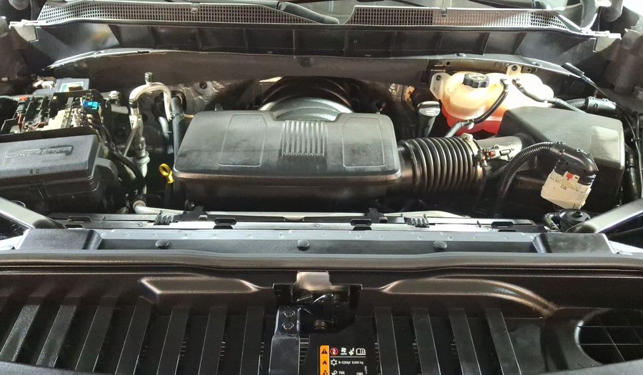 Chevrolet Cheyenne 5.3 CHEYENNE RST CREW CAB B 4WD Pickup 2024
