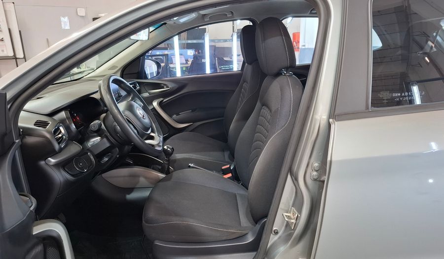 Fiat Argo 1.8 PRECISION Hatchback 2018