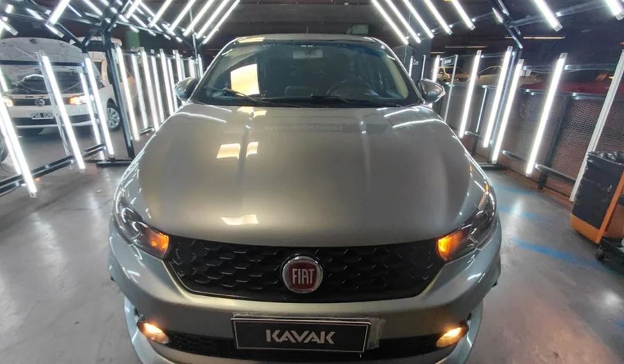 Fiat Argo 1.8 PRECISION Hatchback 2018