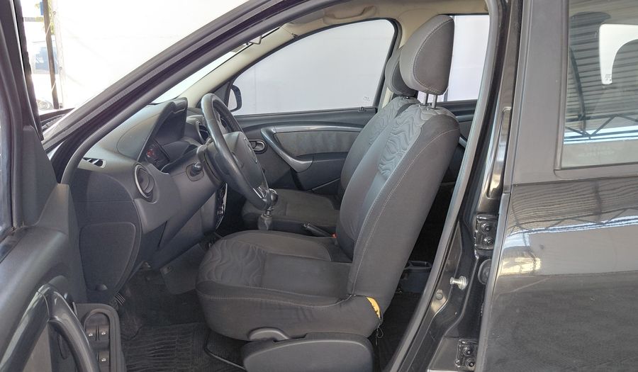 Renault Duster 2.0 16V LUXE 4WD NAV Suv 2014