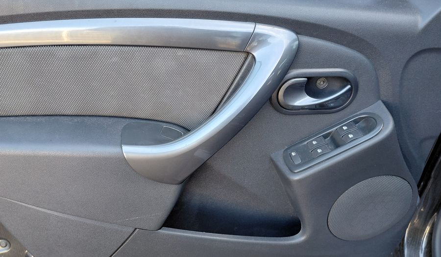 Renault Duster 2.0 16V LUXE 4WD NAV Suv 2014