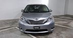 Toyota Sienna 3.5 XLE AT Minivan 2016