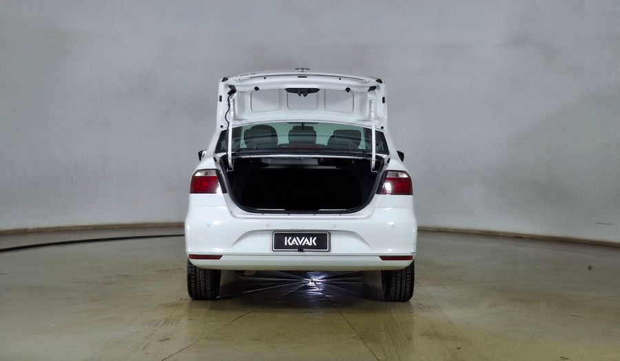 Volkswagen Voyage 1.6 HIGHLINE Sedan 2022