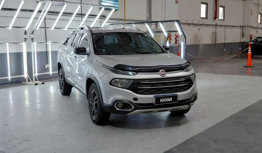 Fiat Toro 2.0 VOLCANO 4WD AT Pickup 2017
