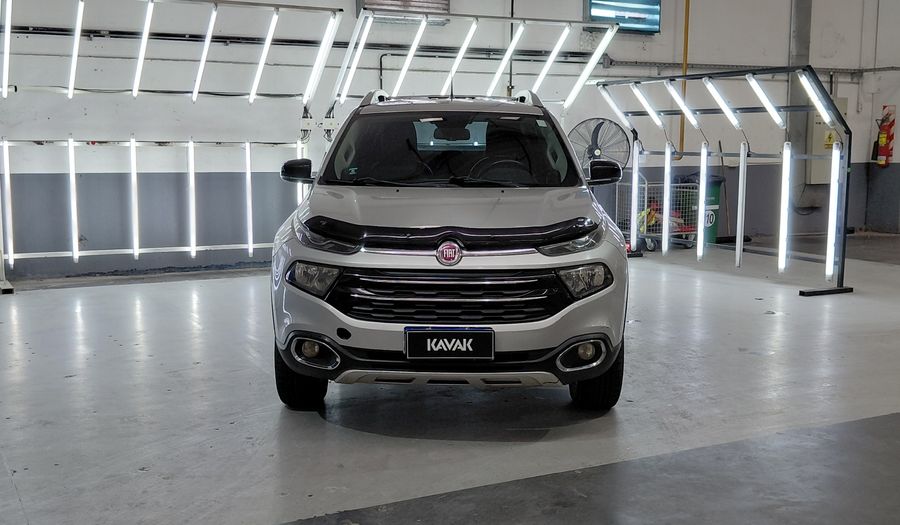 Fiat Toro 2.0 VOLCANO 4WD AT Pickup 2017
