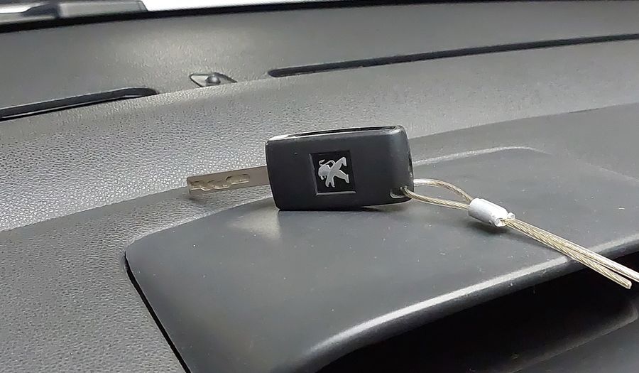 Peugeot 308 1.6 THP FLEX ALLURE AUTO Hatchback 2017