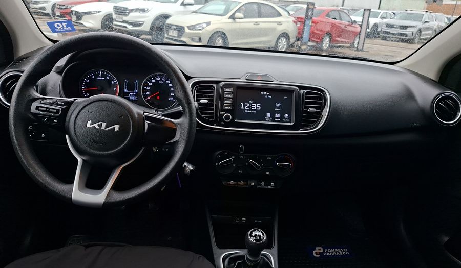 Kia Soluto 1.4 EX FULL GPS Sedan 2025