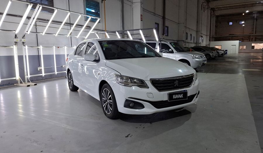 Peugeot 301 1.6 ALLURE PLUS Sedan 2017