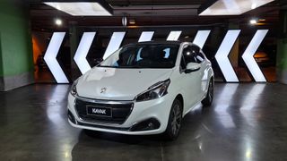 Peugeot • 208