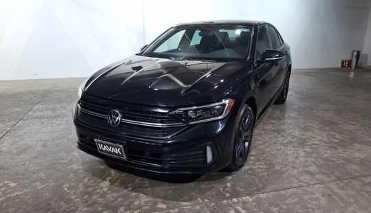 Volkswagen • Jetta
