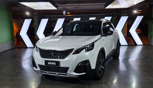 Peugeot • 3008