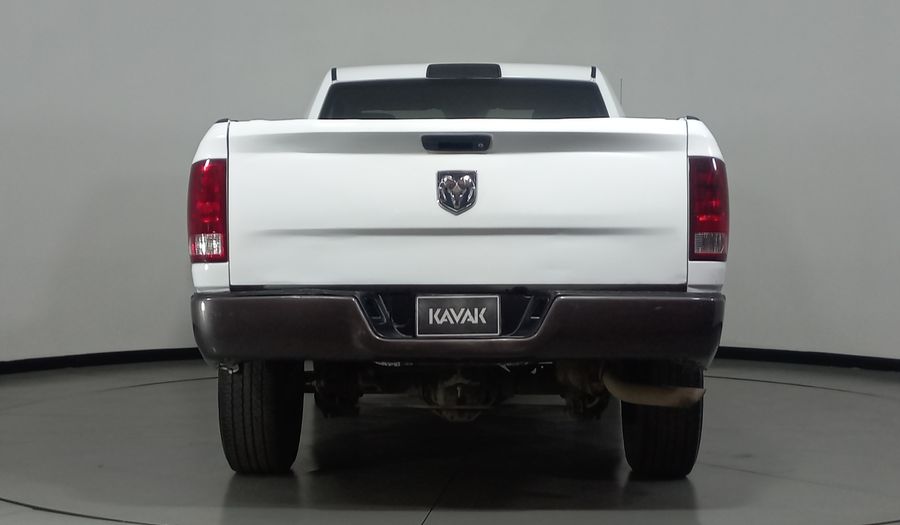 Ram 1500 3.6 ST REG CAB 4X2 V6 8AT Pickup 2017