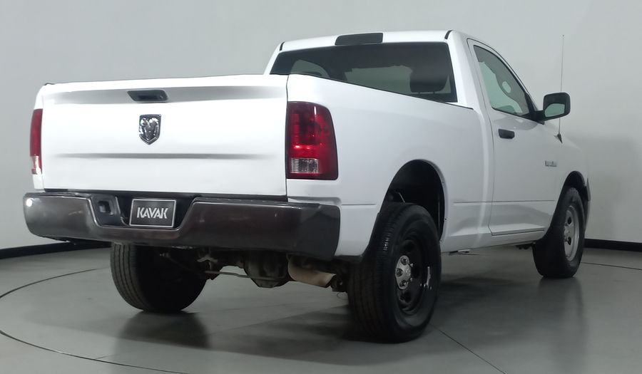 Ram 1500 3.6 ST REG CAB 4X2 V6 8AT Pickup 2017