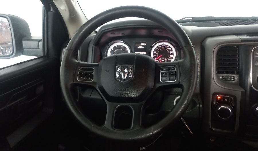 Ram 1500 3.6 ST REG CAB 4X2 V6 8AT Pickup 2017