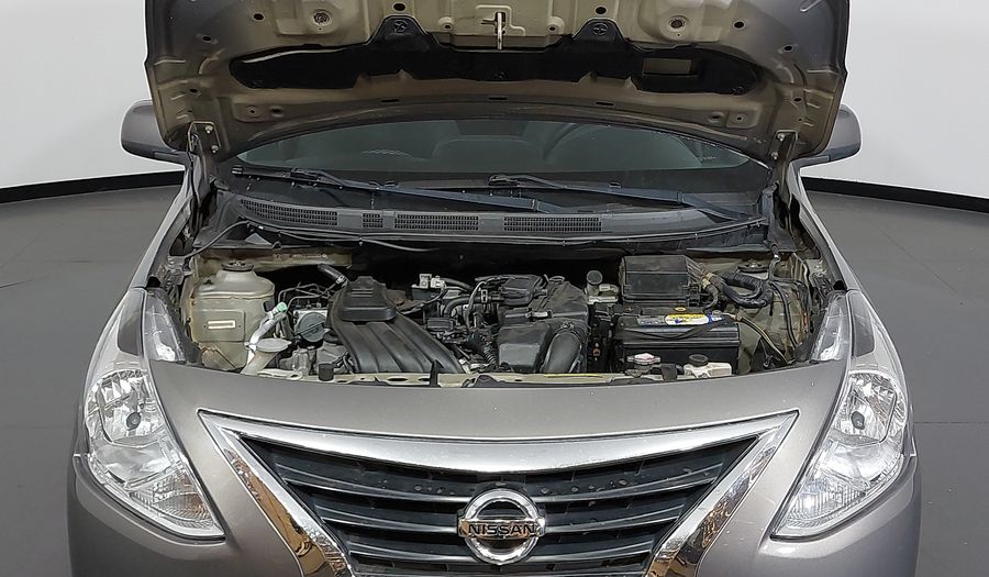 Nissan Versa 1.0 CONFORTO Sedan 2019