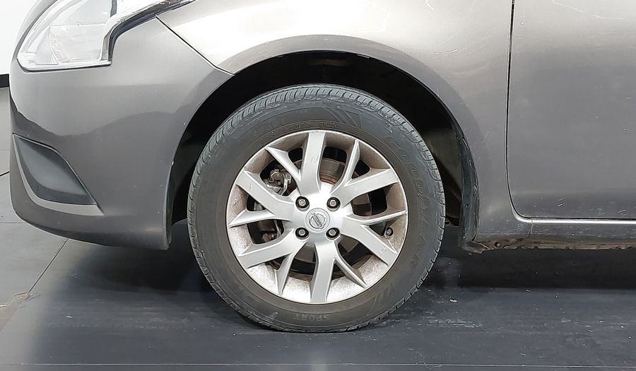 Nissan Versa 1.0 CONFORTO Sedan 2019