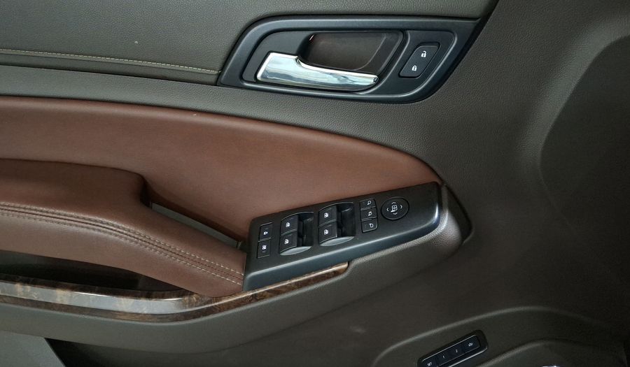 Chevrolet Suburban 5.3 D PREMIER AUTO 4WD Suv 2019