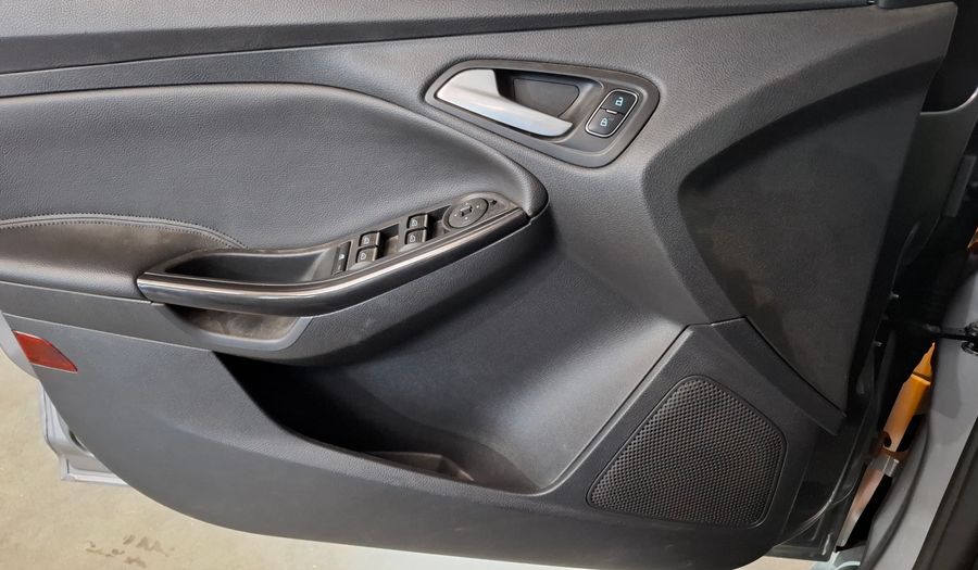 Ford Focus Iii 2.0 TITANIUM AT Hatchback 2017