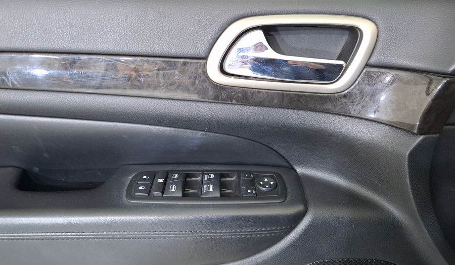 Jeep Grand Cherokee 3.6 LAREDO V6 POWER TECH Suv 2012
