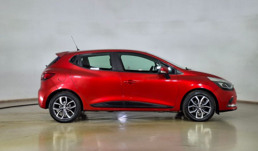 Renault Clio 1.2 EXPRESSION Hatchback 2019