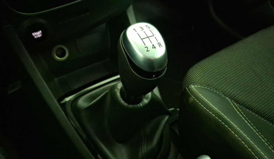 Renault Clio 1.2 EXPRESSION Hatchback 2019